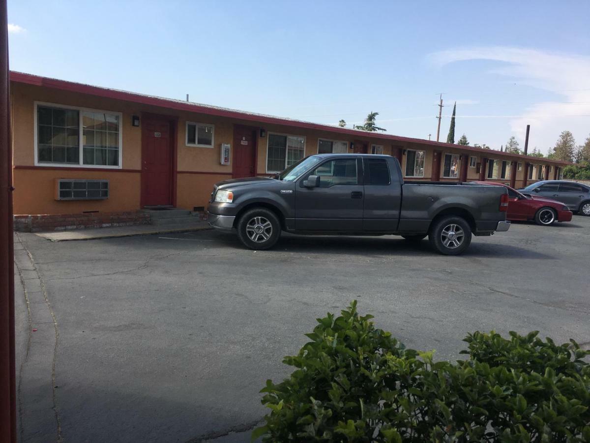 Valley Motel Atwater Exterior photo